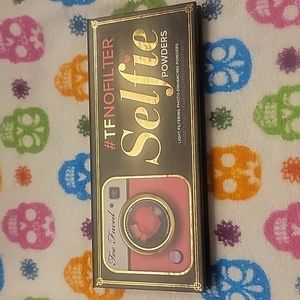 Too Faced #TFNOFILTER Selfie Powders